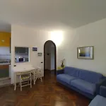 Maremura , Spiagge E Isole A Due Passi
