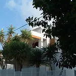 Villa 2M A 50 Metri Dal Mare