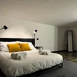 Macrhome