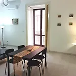 Nadia'S