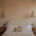 Taga Suites
