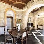 Villa Siliqua