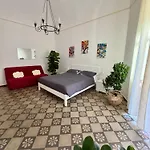 Atenas Room