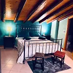Bianca Di Navarra House