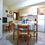 2 Bedroom Beautiful Apartment In Trecastagni