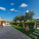 Villa Trepida