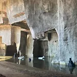 L'Arena Room