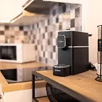 Maqueda Luxury Suite & Home