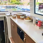 Catamarano Lux