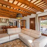 Villa Delmarmo