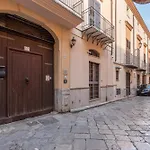 Casa Sant'Agata Con Terrazza By Wonderful Italy