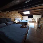 Sandstone Loft Close To Center