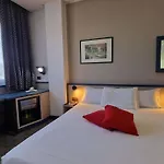 Ibis Styles Palermo President