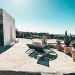 Etherea - I Dammusini Di Pantelleria