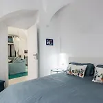 The Apple Duplex By Wonderful Italy