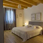 Villa Montereale With Pool - By Rental Beb Italy -