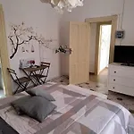 Homeholidayinsicily - Room Ovest