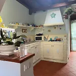 Mimi Sea House