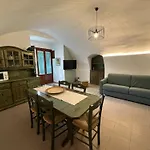 Historic B&B Apartments Home