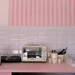 Toctoc Apartment - Think Pink