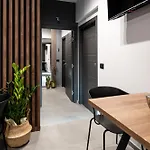 Mia Rooms B&B