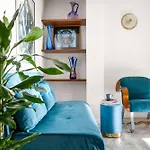 Blu House