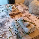 Encanto Apartment