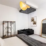 Lior Apartment