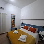 Donna Rosa House