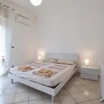 2 Bedroom Awesome Apartment In Capaci