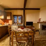 Matilde'S Chalet Etna Nature House