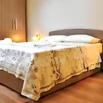 Charming House In Scicli With Jacuzzi