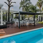 T Villa