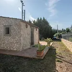 Beautiful Home In Grammichele With Kitchenette
