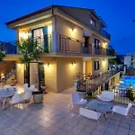 Appartamento Venere In Villa 18Pax