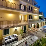 Appartamento Venere In Villa 18Pax