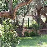 Beautiful Home In Chiaramonte Gulfi With Kitchen