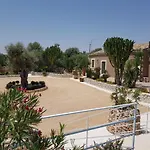 Villa Casale Bagni With Independent Pool