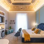 Family Affair Luxury Rooms&Suites