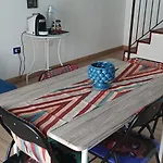 Mi Casa Es Tu Casa