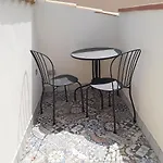 Veterani House 33