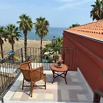 Dimora Burrafato - Antico Palazzo Sul Lungomare