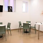 Manno'S Apartment