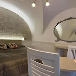 Attardo'S House