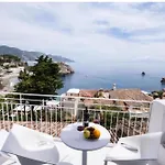 Mazzaro Relax