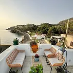 Casa Vacanze Lipari Da Sergio Spiaggia Sotto Casa
