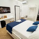 Giandra Rooms And Garden
