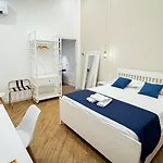 Giandra Rooms And Garden