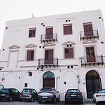 Marina Sea Apartments-Seaside Boutique
