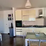 Etoile House